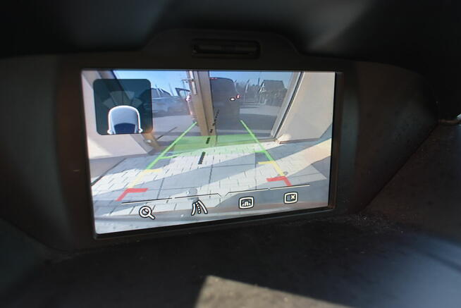 KAMERA NAWIGACJA LED KLIMATRONIK CZUJNI.PRZÓD/TYŁ NOWE OPONY