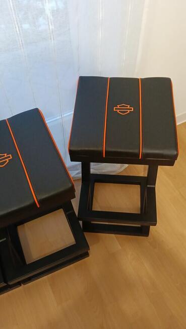 Sprzedam krzesła barowe (hokery)