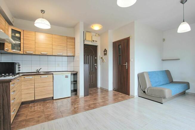 Zamienię na większe Kawalerkę z garażem w Markach