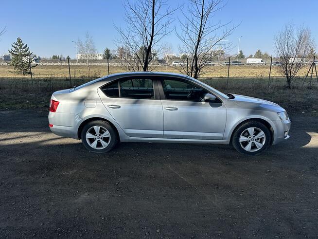 Sprzedam octavie 2.0 dti 150km