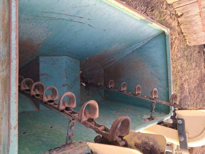 Sadzarka Polska Kubełkowa