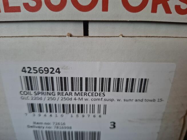 sprężyny tył GLC220D /250/250D 4-M 4256924 CENA 400 ZŁ