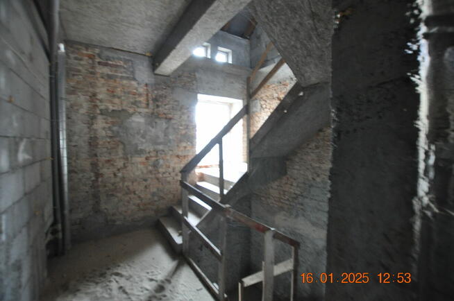 Okazja!!!–Wrocław-Jerzmanowo-budynek=4 mieszk.+2 lok. usług.