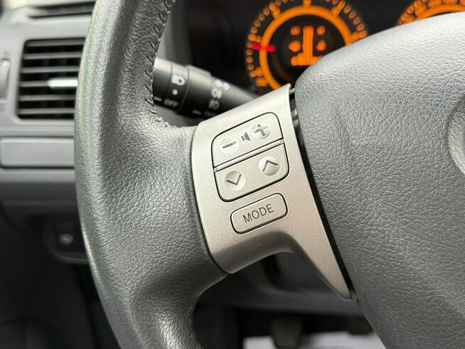Toyota Auris 1,4D4D 90KM Premium/Klimatyzacja/Parktronic/Serwis
