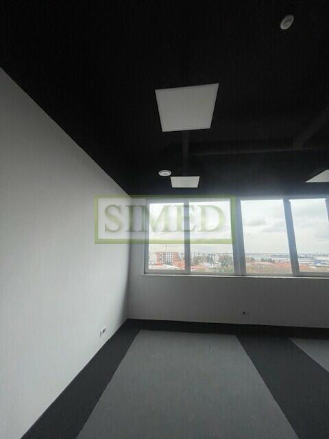 Biuro 27m2,pokój,recepcja w byłej fabryce Włochy