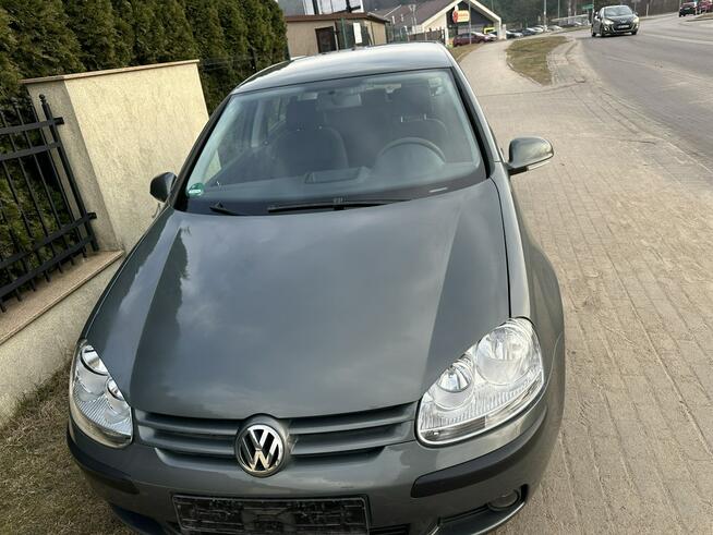 Volkswagen Golf 1,6 MPI, 5 drzwi,CLIMAtic, isofix, ESP, opony wielosezonowe, z Niemiec
