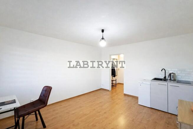 Kawalerka, Tysiąclecie, parter, po remoncie