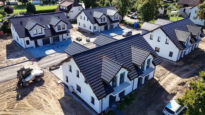 Dom Dobroszów Oleśnicki gm. Długołęka