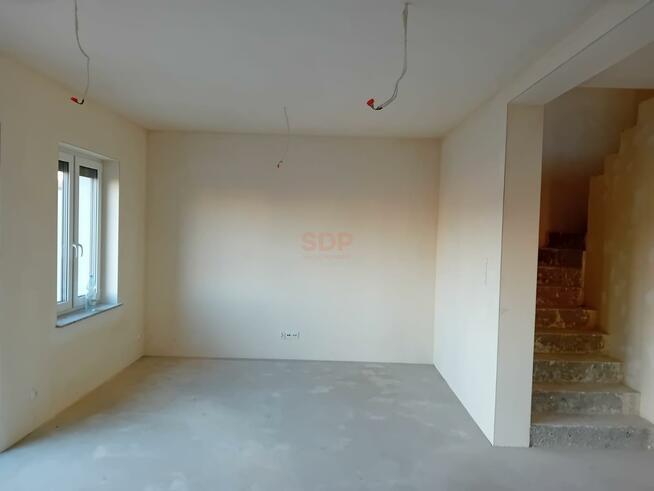 Dom Chrząstawa Mała gm. Czernica, Bukowa