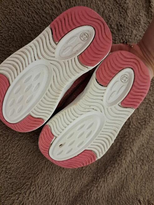 Paka ubranek dla dziewczynki r. 80-86