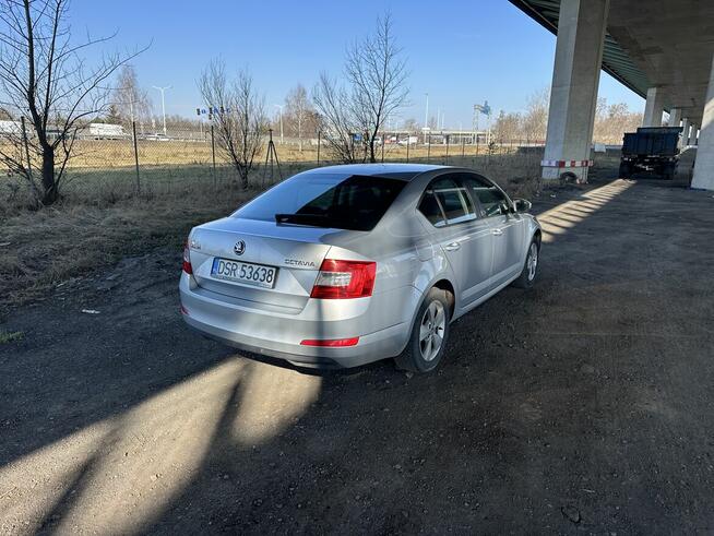 Sprzedam octavie 2.0 dti 150km