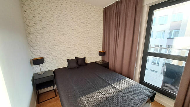 BEZPOŚREDNIO - Piękne mieszkanie: Chłodna apartamentowiec, w