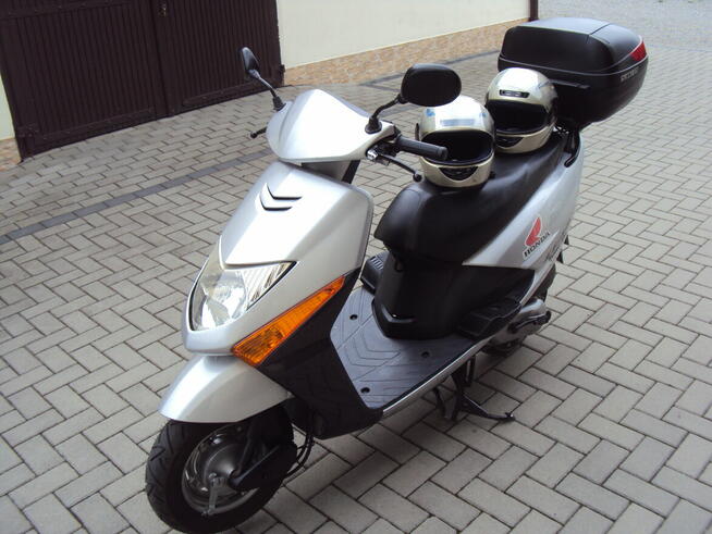 Skuter Honda Lead 110