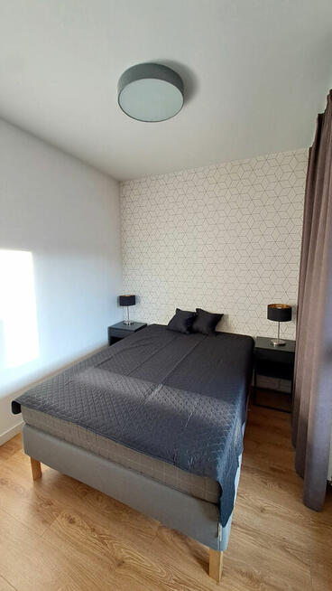 BEZPOŚREDNIO - Piękne mieszkanie: Chłodna apartamentowiec, w