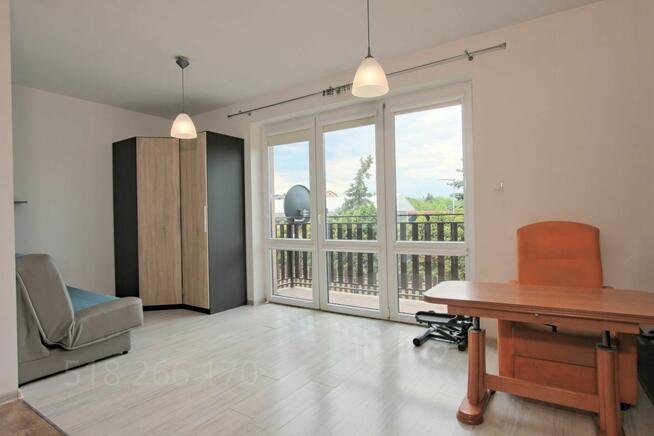 Zamienię na większe Kawalerkę z garażem w Markach