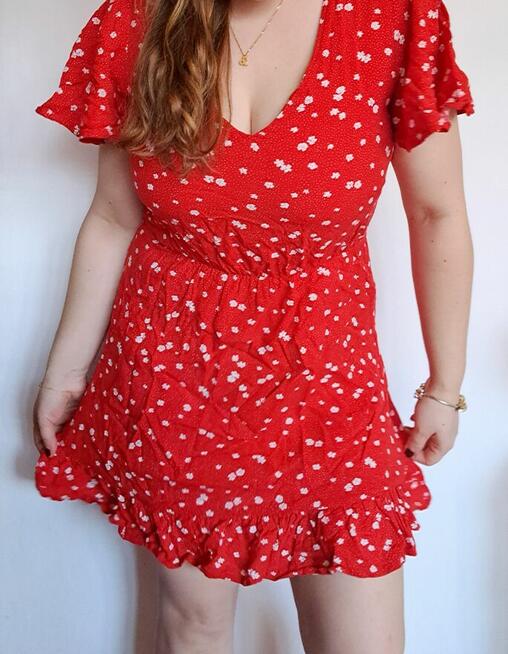 Czerwona sukienka damska Sinsay