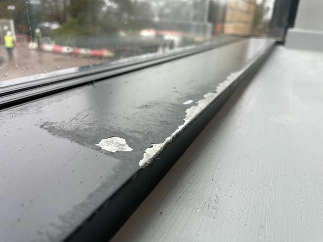 Naprawa okien PVC | Retusz ram okiennych | Lakierowanie ALU