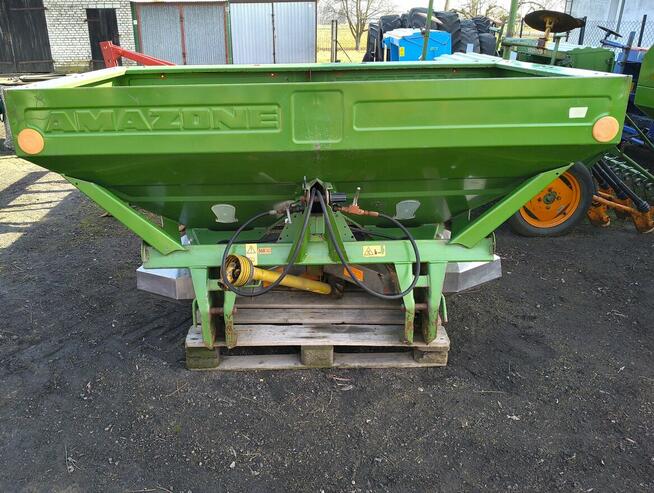 Rozsiewacz Amazone ZA-M II MAX & 28 m - 36 m