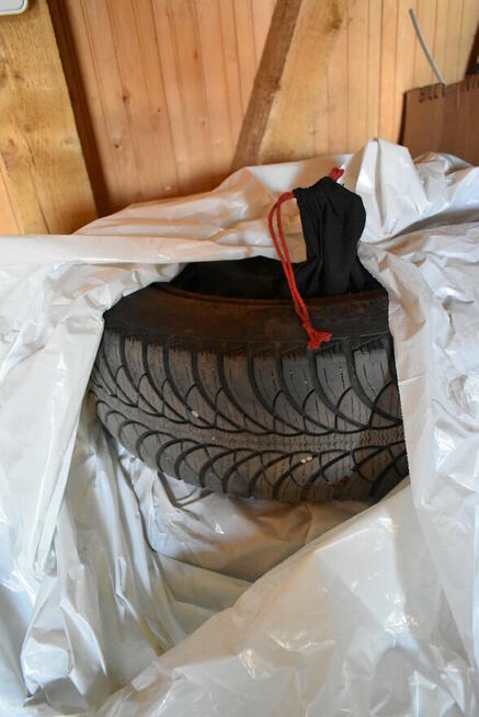 KAMERA NAWIGACJA LED KLIMATRONIK CZUJNI.PRZÓD/TYŁ NOWE OPONY