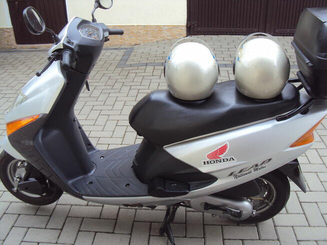 Skuter Honda Lead 110