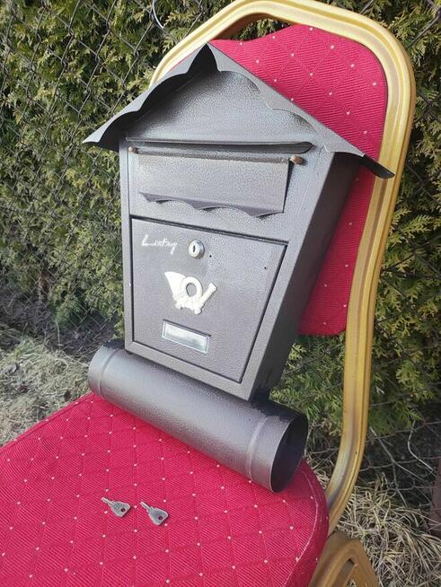 Skrzynka na listy korespondencję gazety metalowa brązowa