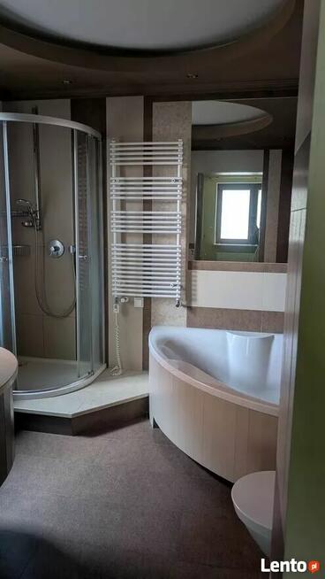 PIEKNY NOWOCZESNY DOM W KOBYŁCE+WIATA GRILL+DUŻA DZIAŁKA