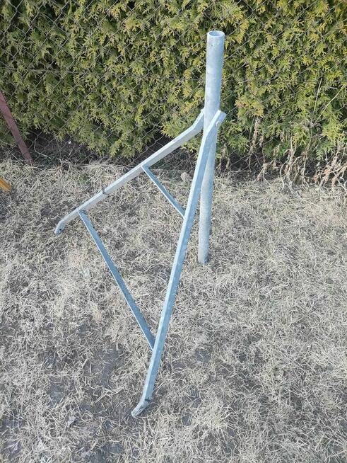 Trójnóg stojak Metalowy na Antenę sat parasol podstawa