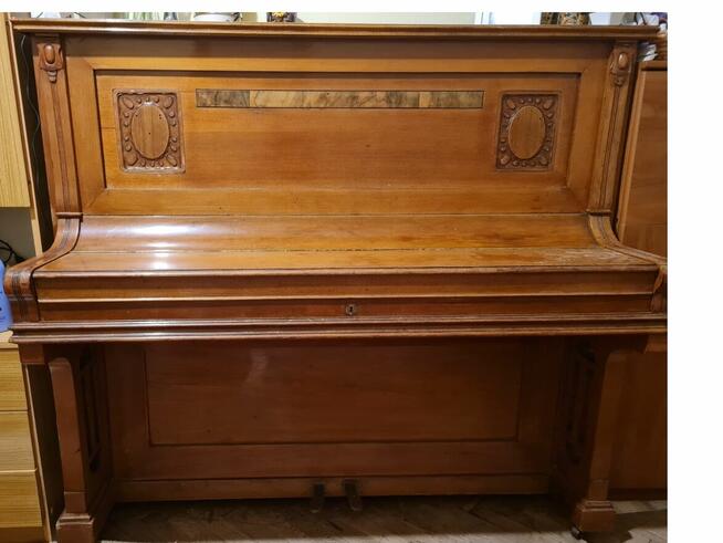 Pianino Heinrich Müller – piękne, klasyczne za darmo