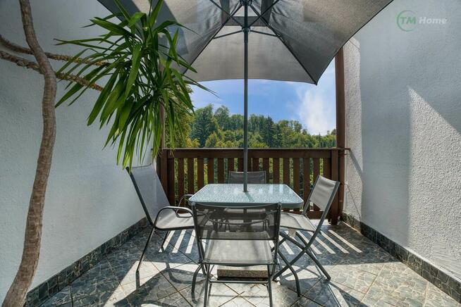 Ośrodek wypoczynkowy u stóp Gór Stołowych.