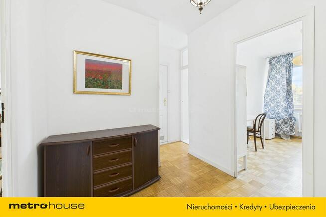 Mokotów / Dwustronne, trzy pokoje z loggią