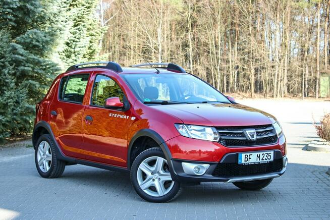 Dacia Sandero Stepway 90KM Nawigacja Tempomat Parktronik Klimatyzacja 1 właściciel