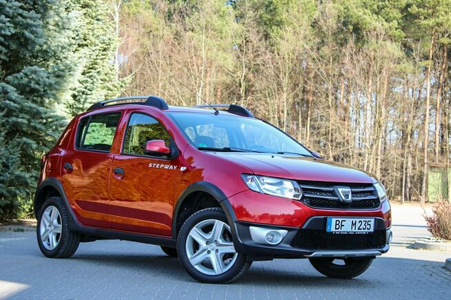 Dacia Sandero Stepway 90KM Nawigacja Tempomat Parktronik Klimatyzacja 1 właściciel