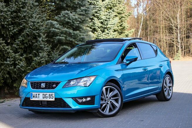 FR 184KM Radar Kamera System Pasa Panorama Navi Pół Skóry SEAT SOUND