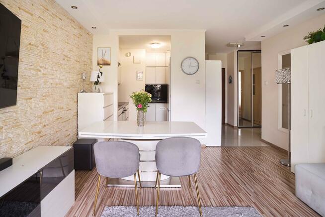 Mieszkanie Warszawa Wilanów, Błonia Wilanowskie/Miasteczko Wilanów, ks. Prymasa Augusta Hlonda