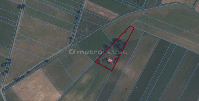 Działka budowlana bez sąsiedztwa 4000mkw.