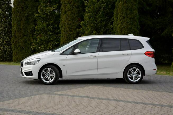 220D FullLed Navi El. Klapa 7 Foteli El. foteli HeadUp Drive Mode ASO