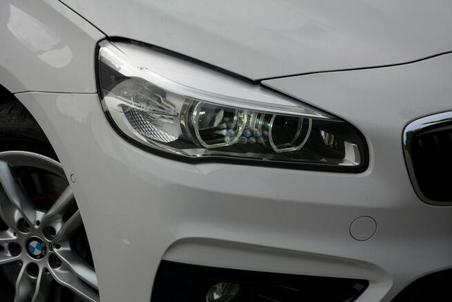 220D FullLed Navi El. Klapa 7 Foteli El. foteli HeadUp Drive Mode ASO