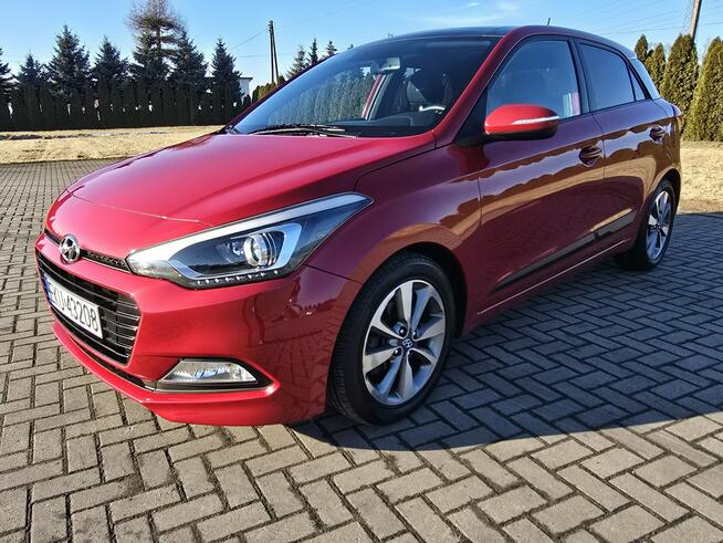 Hyundai i20 1,0Turbo Panorama Dach.Navi.Kam.Cof.Tempomat.Ledy.UEFA 2016