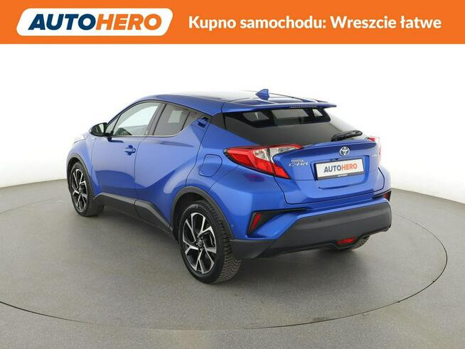 Toyota C-HR navi kamera grzane fotele ACC