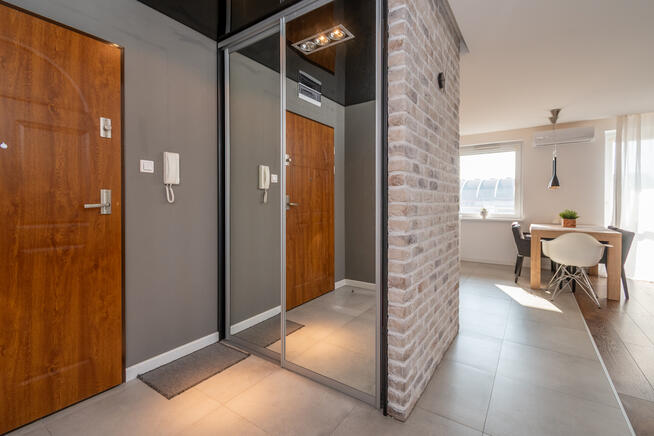 Mieszkanie 2-pokojowe z balkonem!