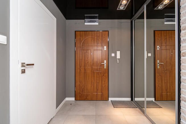 Mieszkanie 2-pokojowe z balkonem!