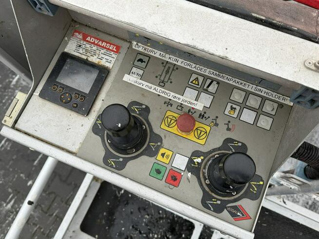 Mercedes Sprinter Zwyżka Podnośnik Koszowy VERSALIFT VTX-240 UDT Wysokość Podnoszenia 24m (Multitel