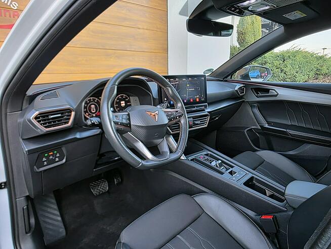 Cupra Leon serwis ASO, automat