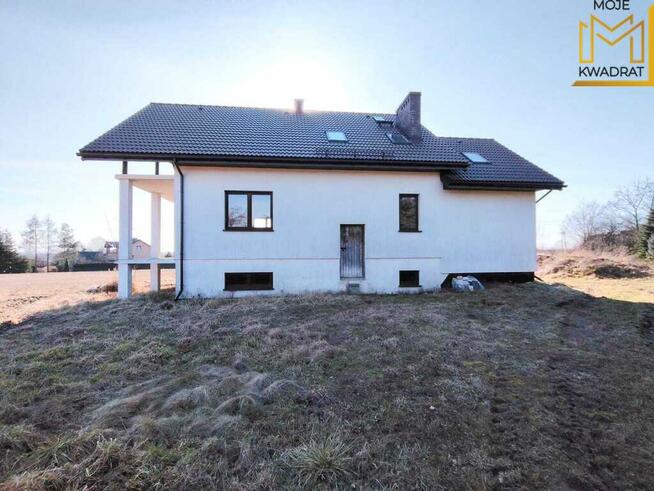 Dom stan surowy zamknięty, Ożarów gm. Morsko