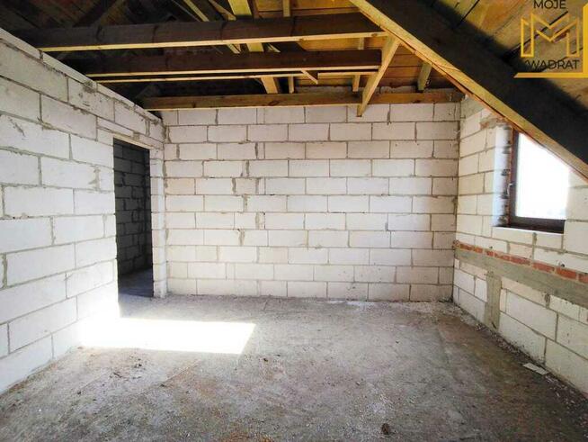 Dom stan surowy zamknięty, Ożarów gm. Morsko