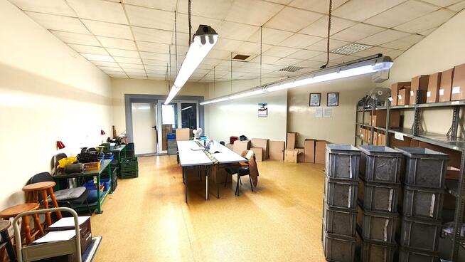 Budynek produkcja magazyn biuro 1037 m2 Pruszków