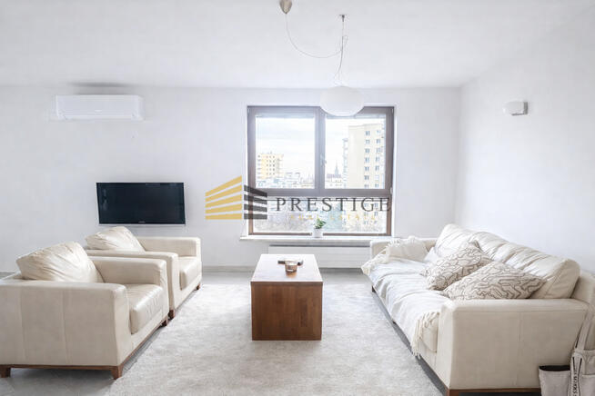 Przestronne Mieszkanie w Śródmieściu