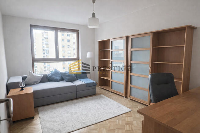 Przestronne Mieszkanie w Śródmieściu