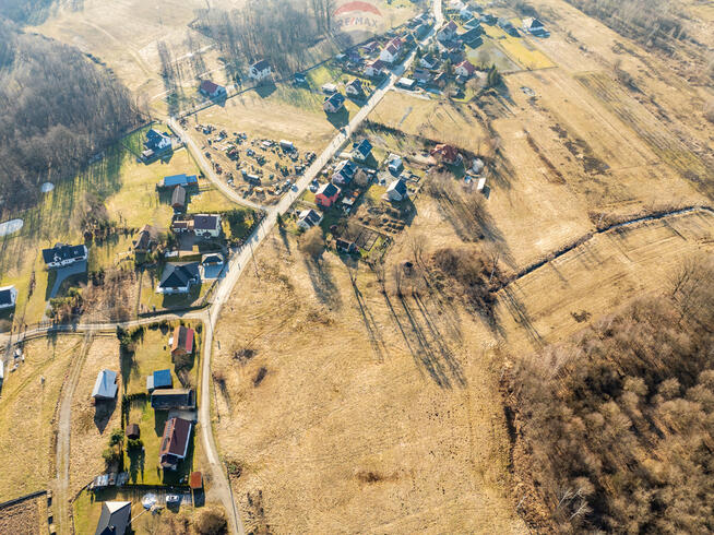 Działka budowlana | Borek | 9,51 ar | Media