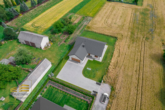 Dom Świdnik Nowy Krępiec, Kwiatowa